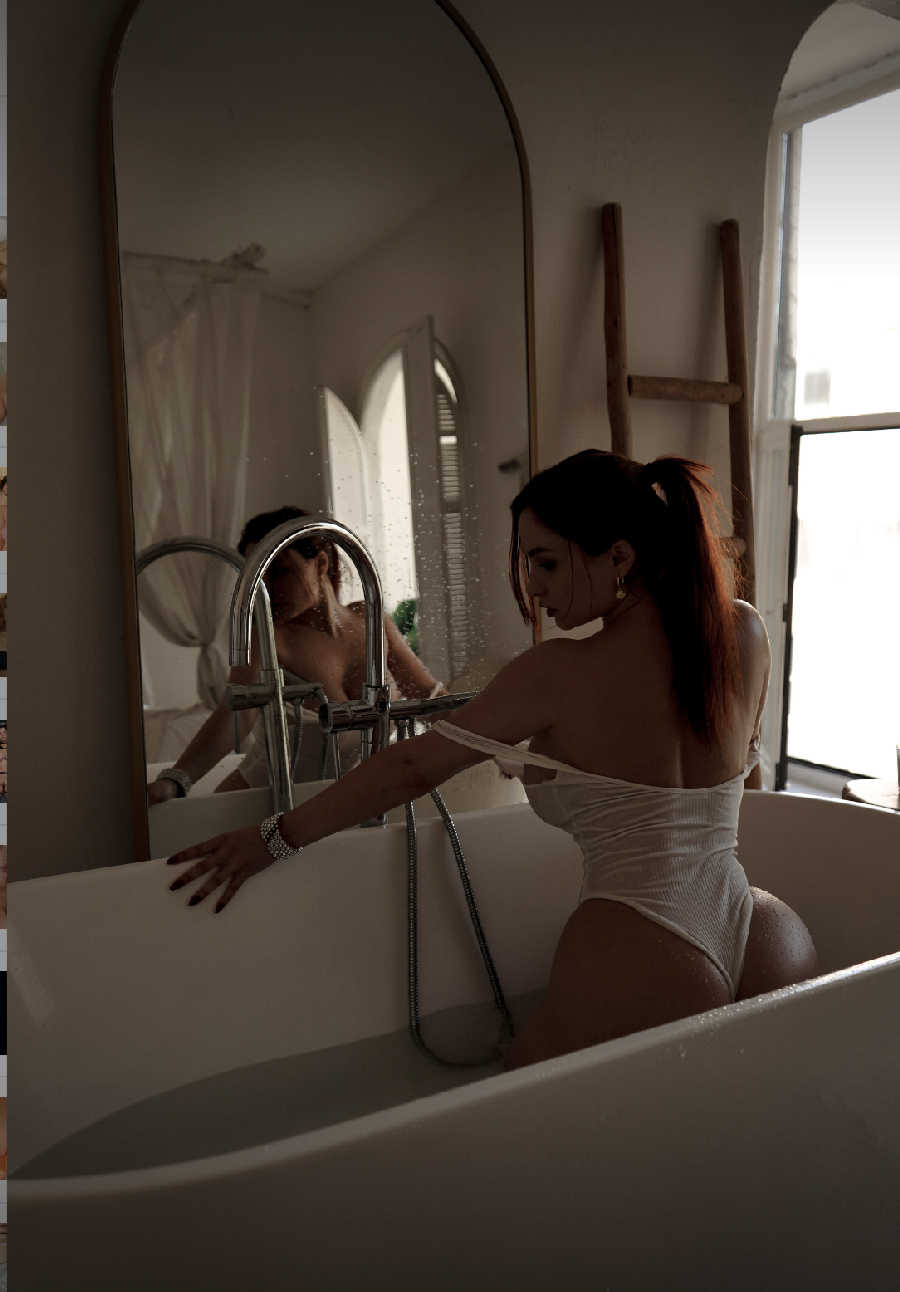 A playful frame from Miranda Faith nude — online in New York